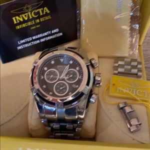 Invicta Bolt Zeus